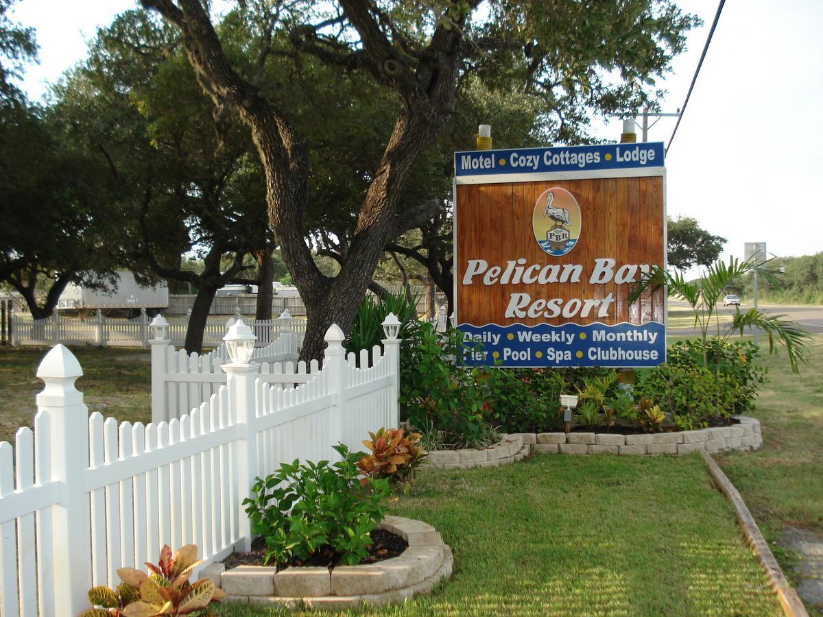 D&R Pelican Bay Resort Рокпорт Екстериор снимка