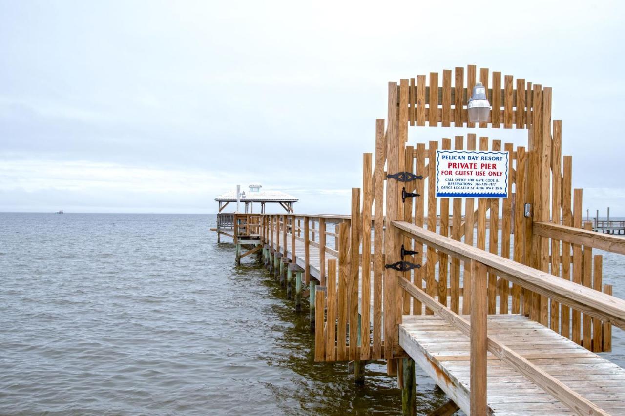 D&R Pelican Bay Resort Рокпорт Екстериор снимка